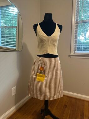 Vintage Skirt w/ Flower Pocket